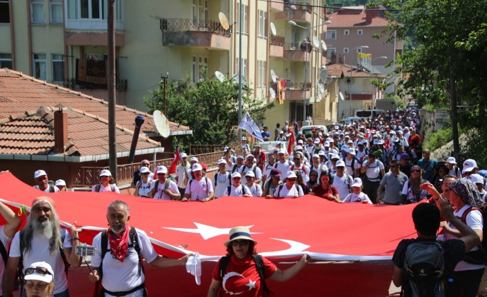 Atatürk ve İstiklal Yolu Yürüyüşü ertelendi