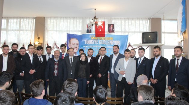 AK Gençlik kongresinde Emrah Nalbant güven tazeledi