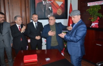 AK Parti İlçe Başkanı Kömürcü “Köstek değil destek olacağız’’